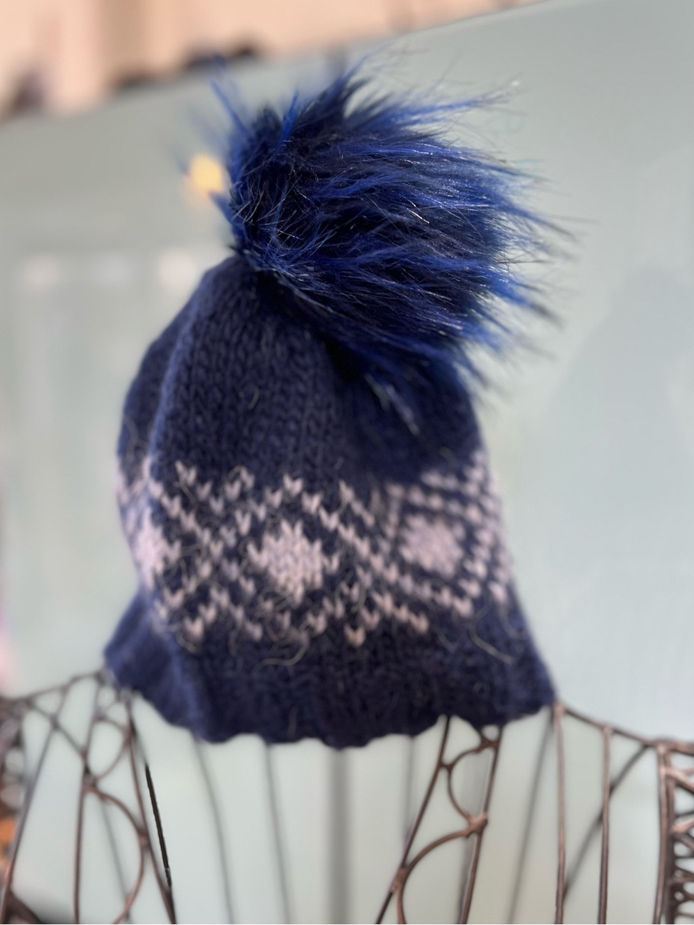 🌟 NWOT Amsterdam Boutique Navy Blue Fair Isle Knit Beanie Faux Fur Pom 💙